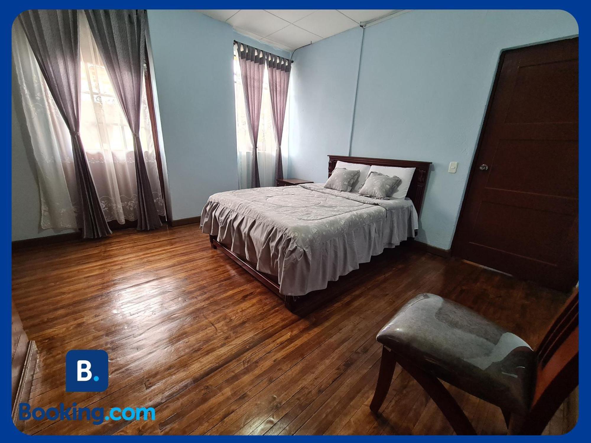 Departamento En Centro Historico Apartment Cuenca Ngoại thất bức ảnh